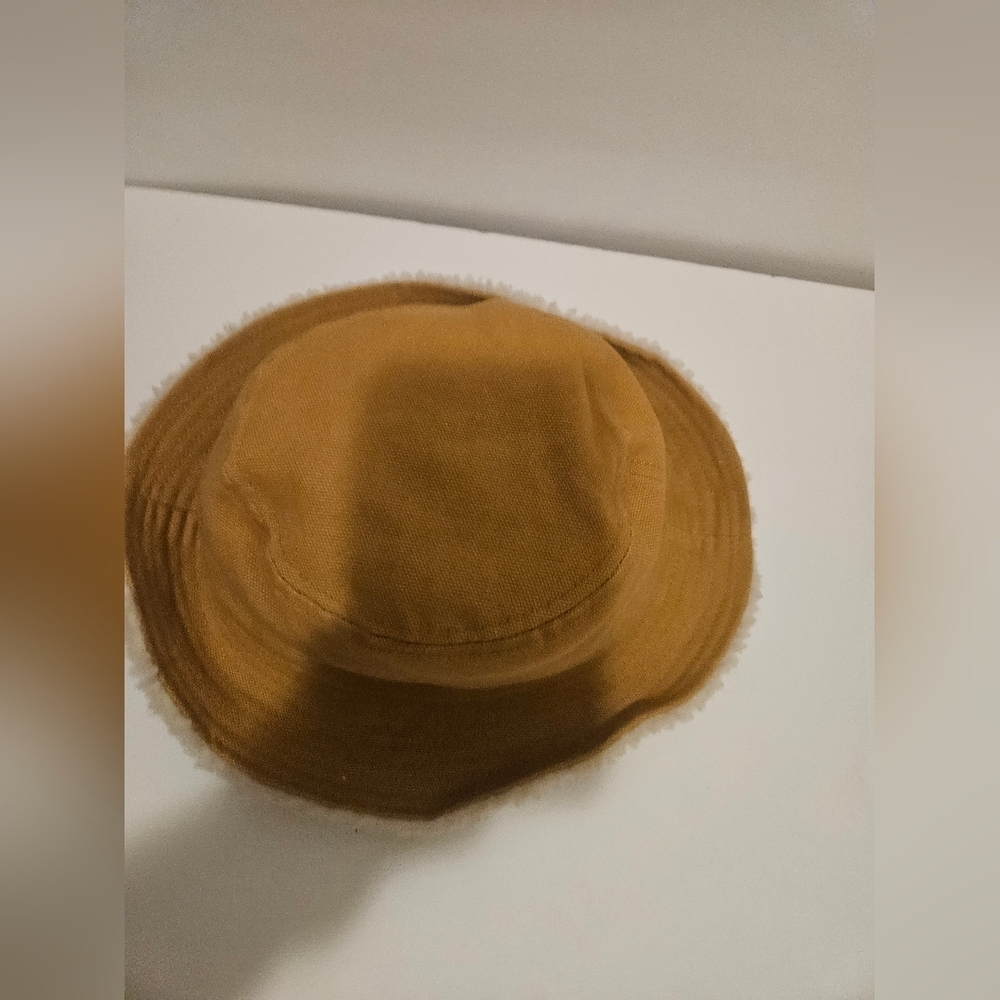 Madewell - Women's S/M Canvas Sherpa  Camel Bucket Hat with Soft White Trimll - Picture 5 of 5